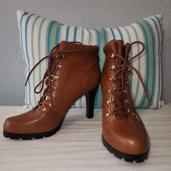 Ralph Lauren Ankle Boots - Picture 3 of 9